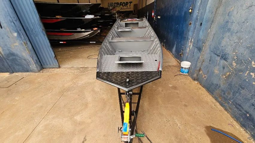 Barco Puma Super 550