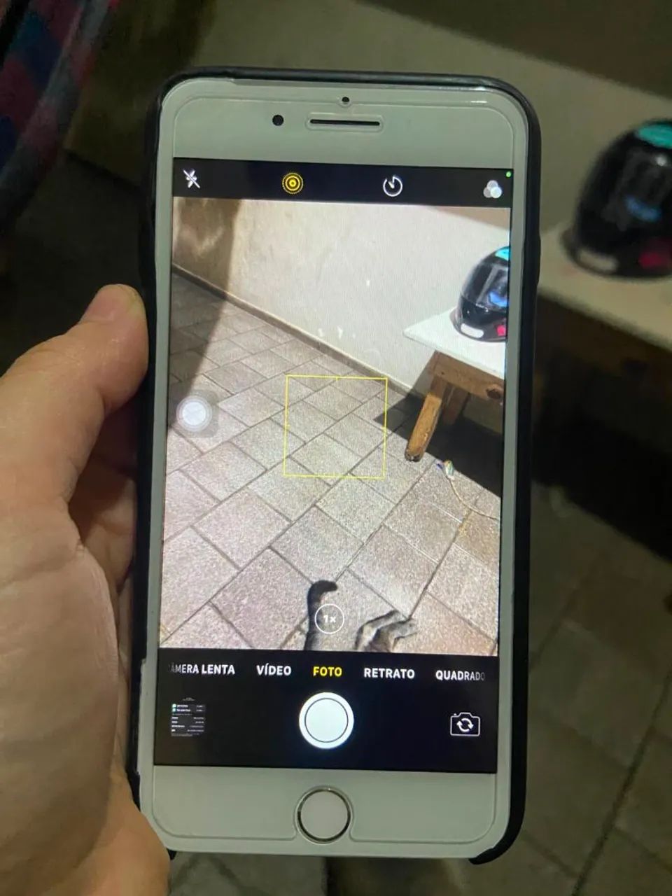 ? iPhone 8 Plus 128GB Branco - Leia a descrição - Foto 3