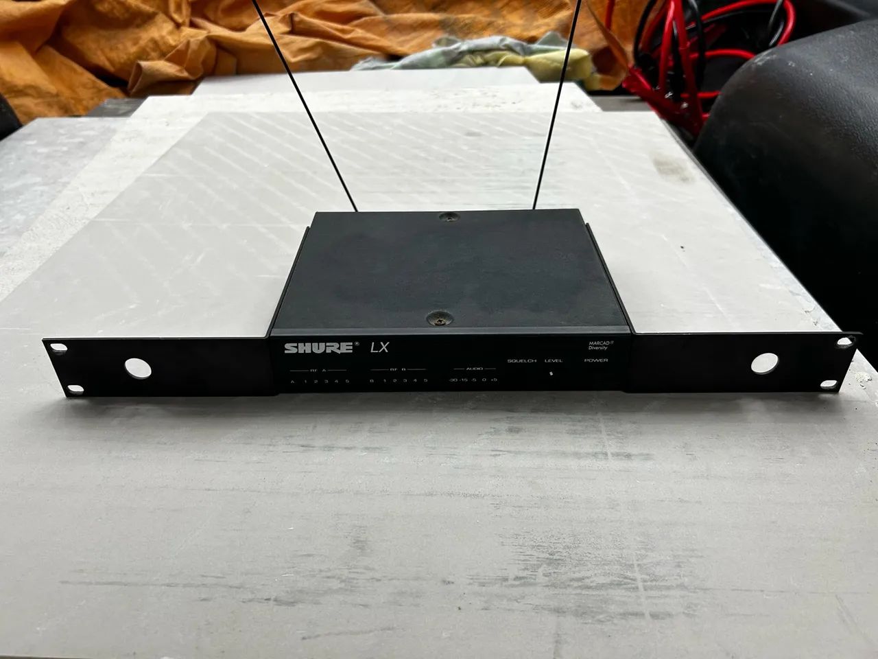 Receptor Microfone sem Fio Shure LX - Foto 5