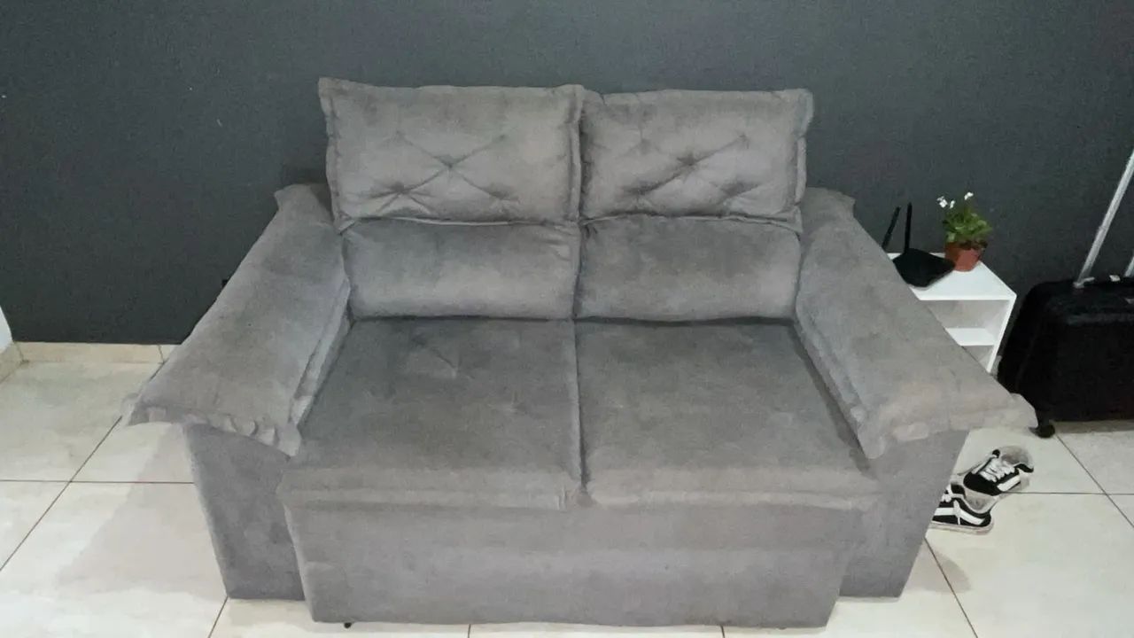 Vendo sofá retrátil dois lugares 