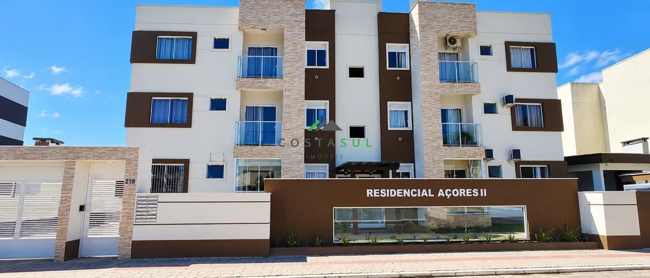 Apartamento Térreo com Suíte, Churrasqueira e Garagem Coberta