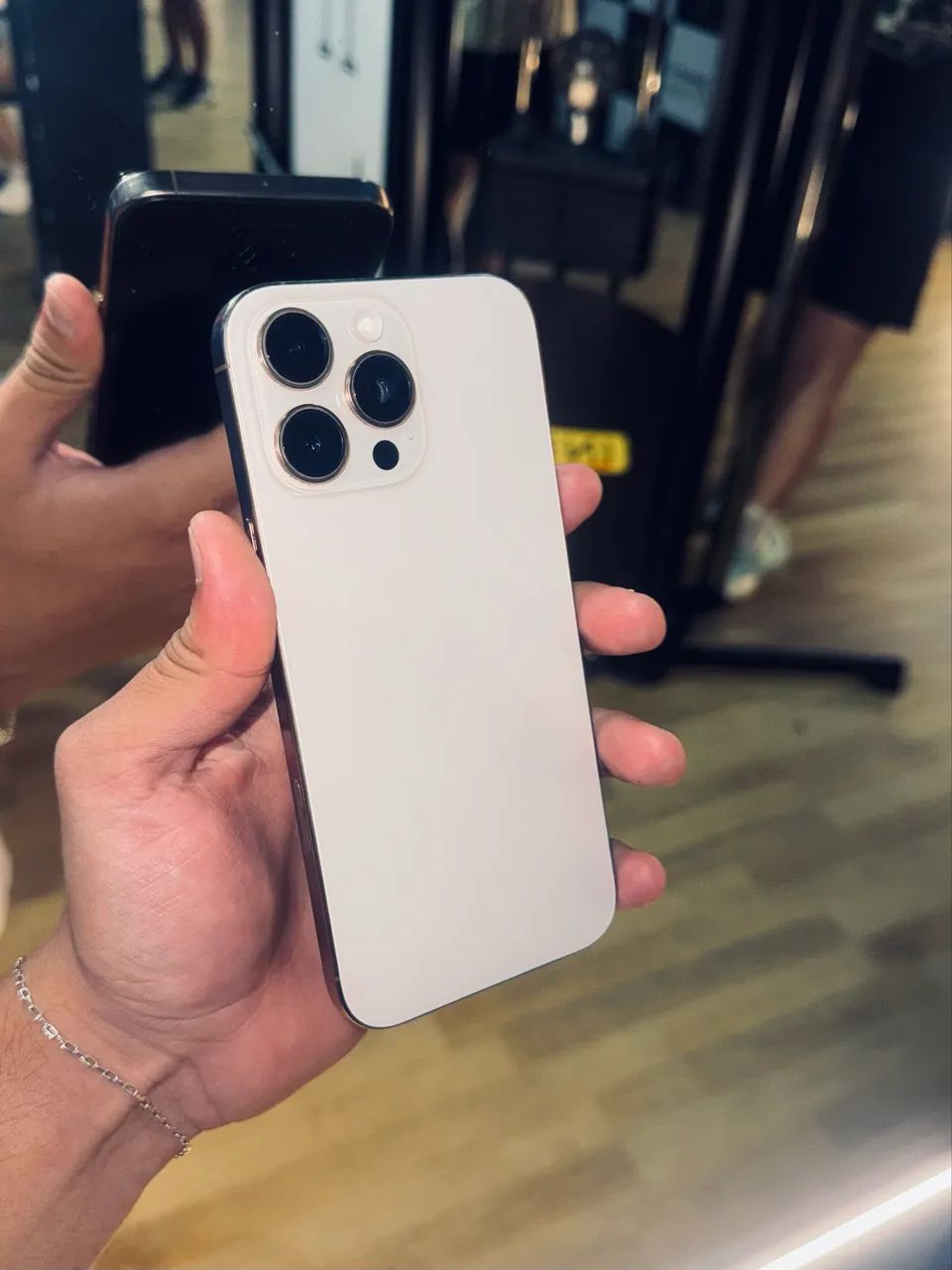 IPHONE 16 PRO MAX - Foto 2