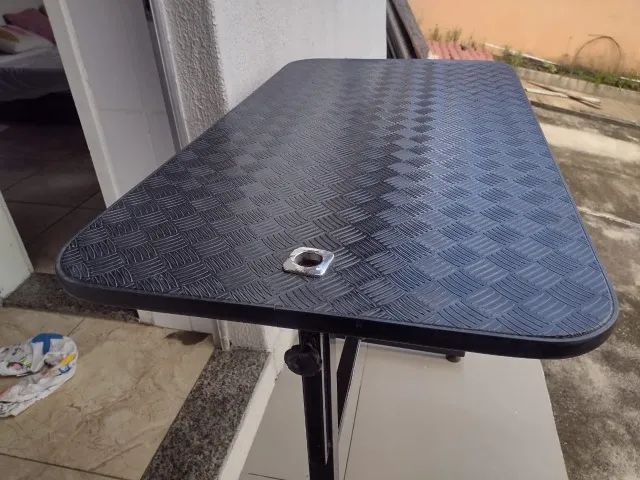 MESA DE TOSA PARA PET SHOP 1,10m X 0,70m