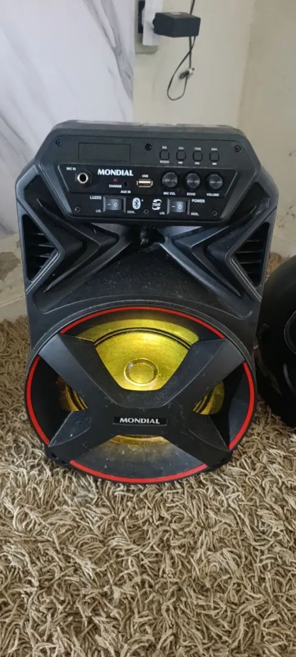 Vendo caixa de som Bluetooth 