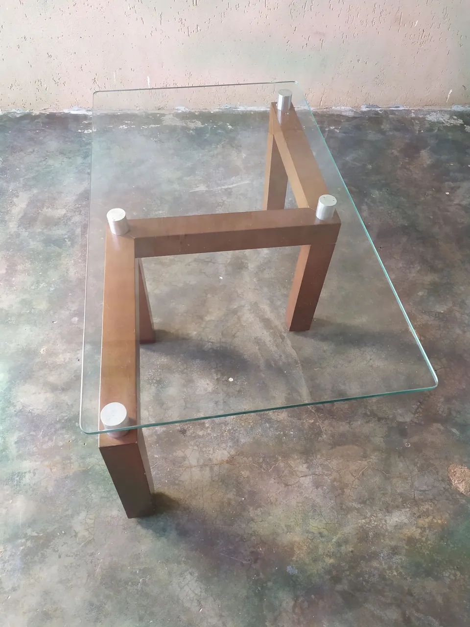 Mesa de dentro de sala