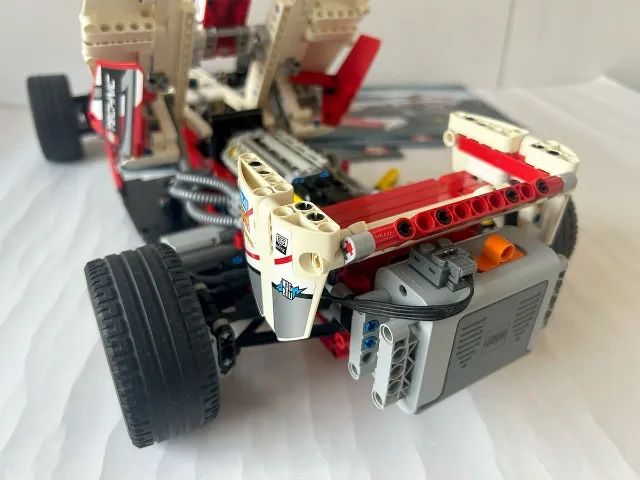 Lego Technic 42000 - Grand Prix Racer - F1 - Foto 3