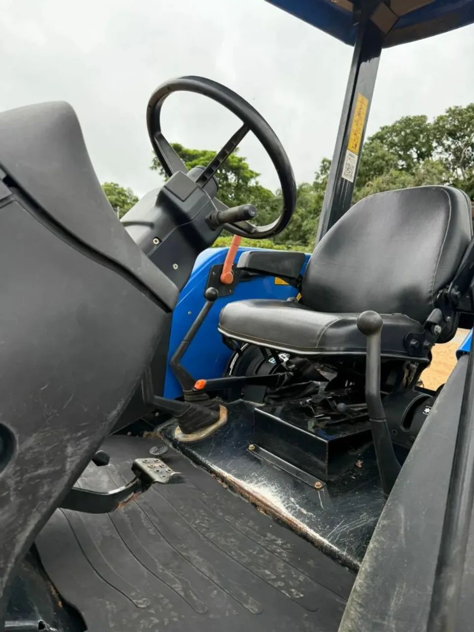 Trator de roda - Foto 4