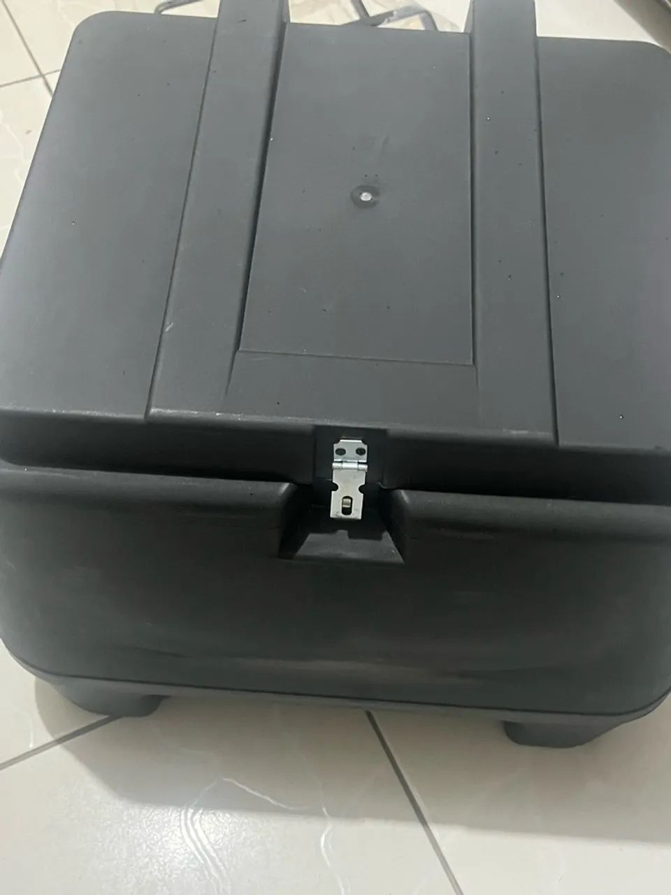 Baú é suporte para moto 80L - Foto 4