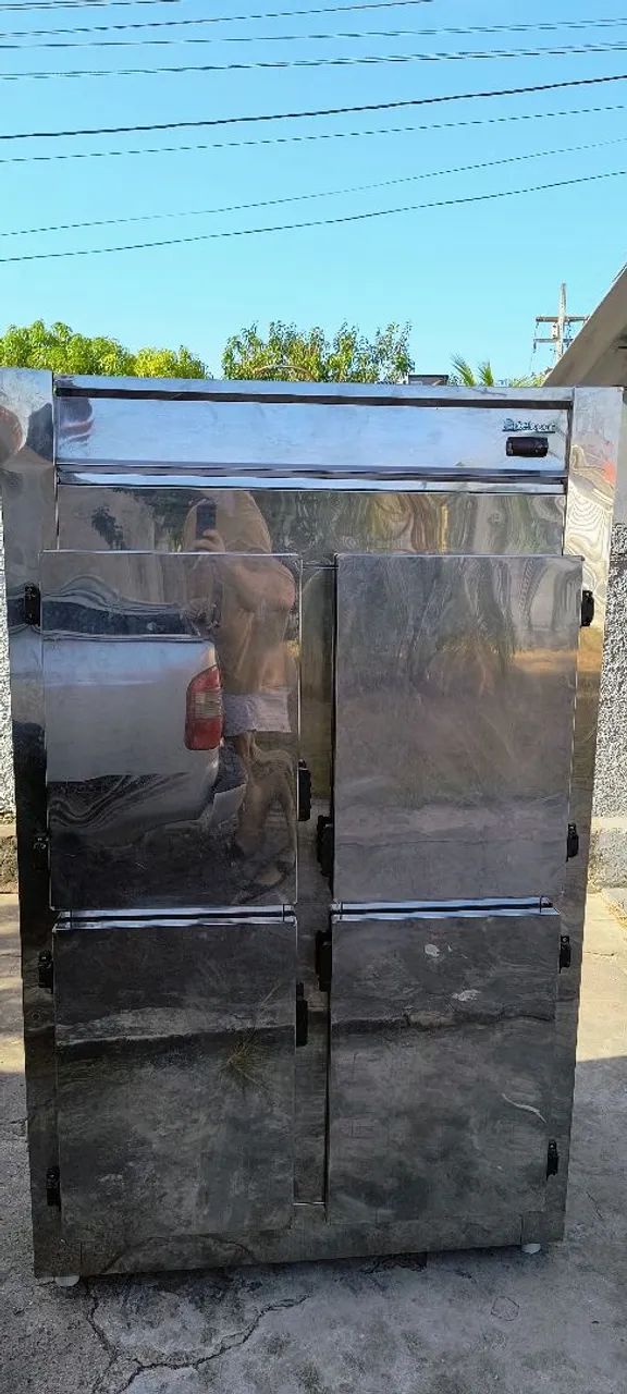 Geladeira comercial 