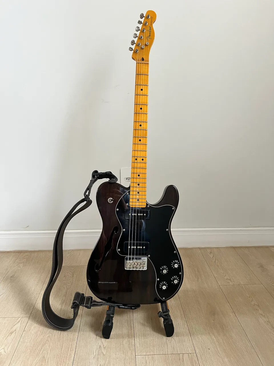 guitarra fender telecaster deluxe