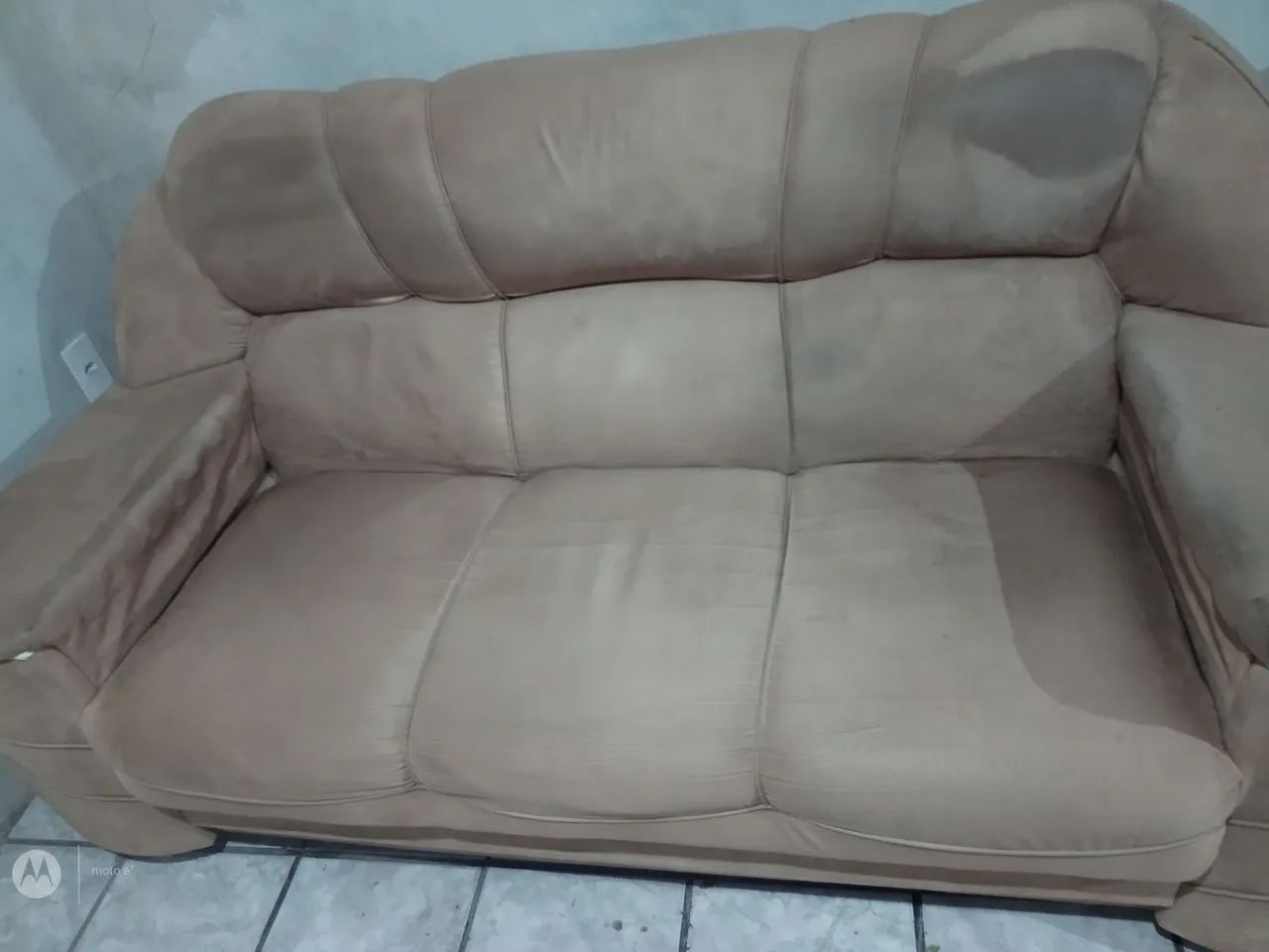 Vende-se sofá 3 lugares simples  - Foto 2