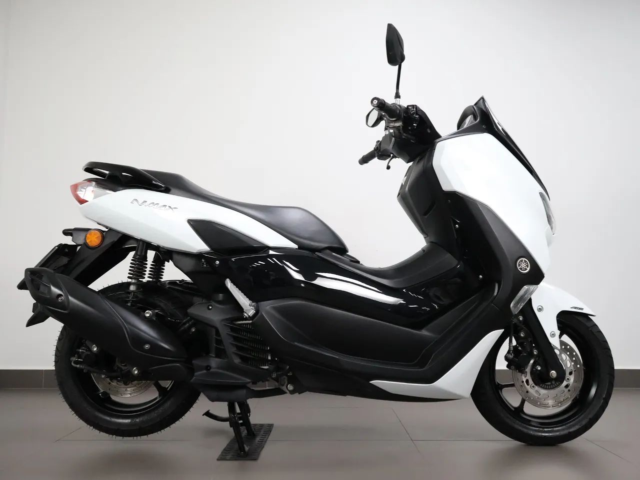 YAMAHA NMAX 160 ABS