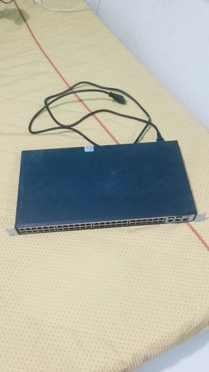 Switch 3COM 48 portas Semi nova  - Foto 5
