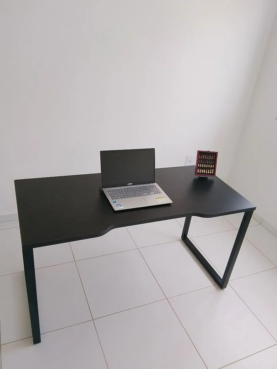 Mesa de computador com base de ferro  - Foto 3