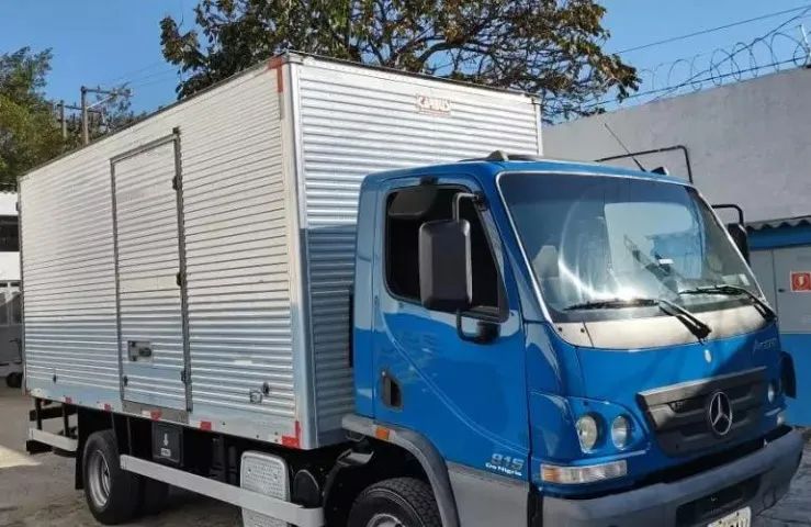accelo 815 4x2 2014