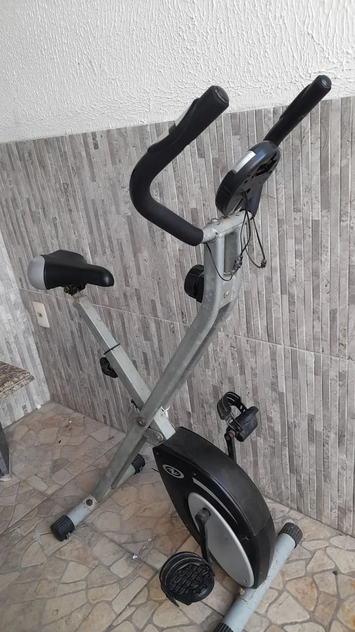 BICICLETA ERGOMÉTRICA - Foto 2