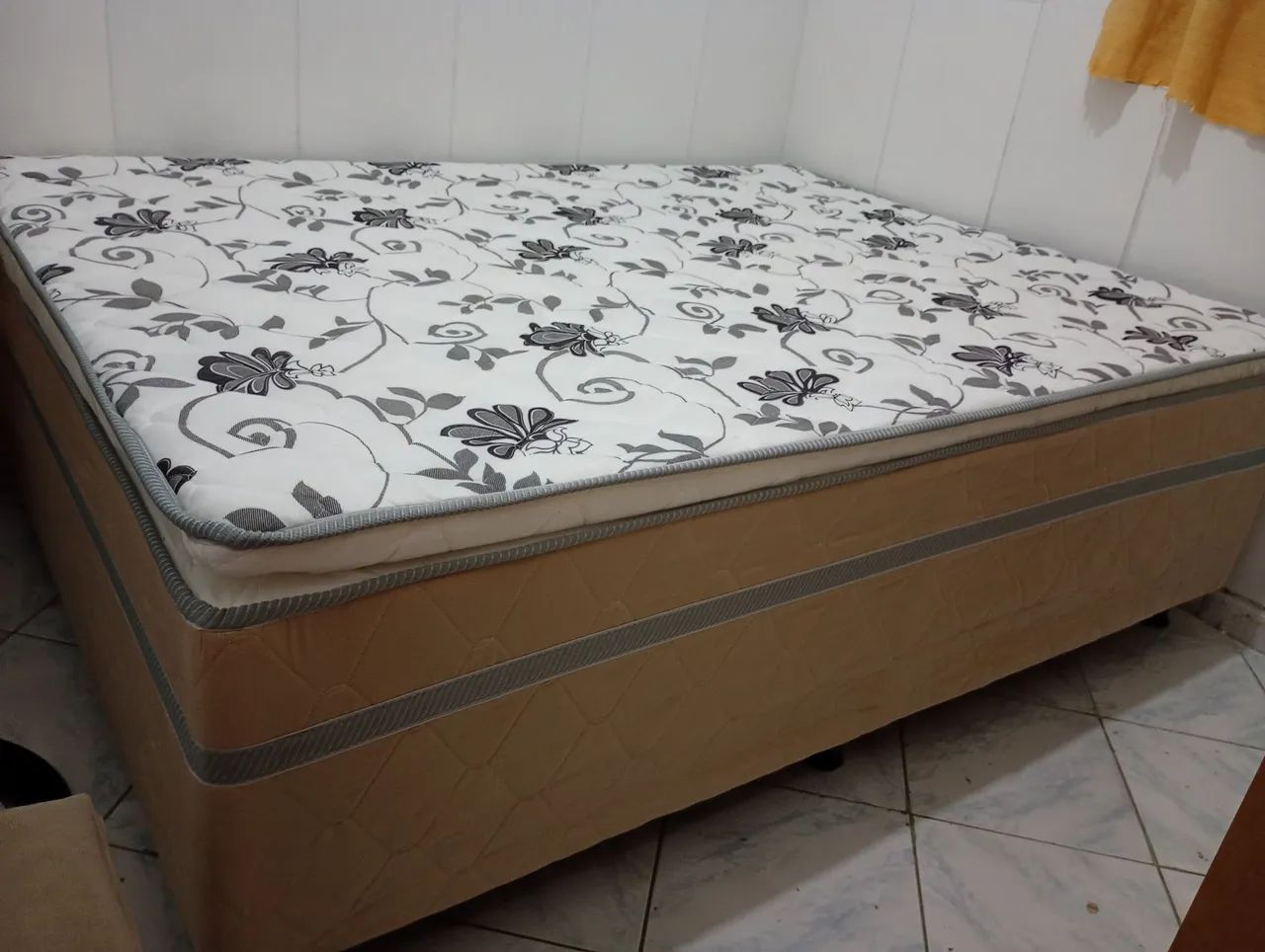 cama box nova acabei de comprar 