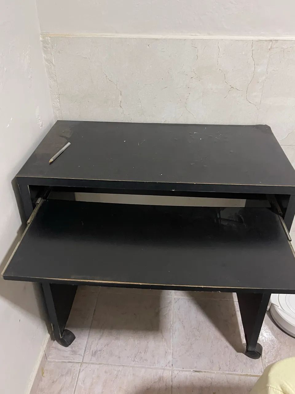 Vendo mesa para computador  - Foto 4