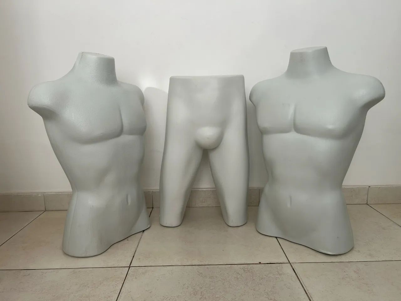 Vende-se bustos masculinos e femininos 