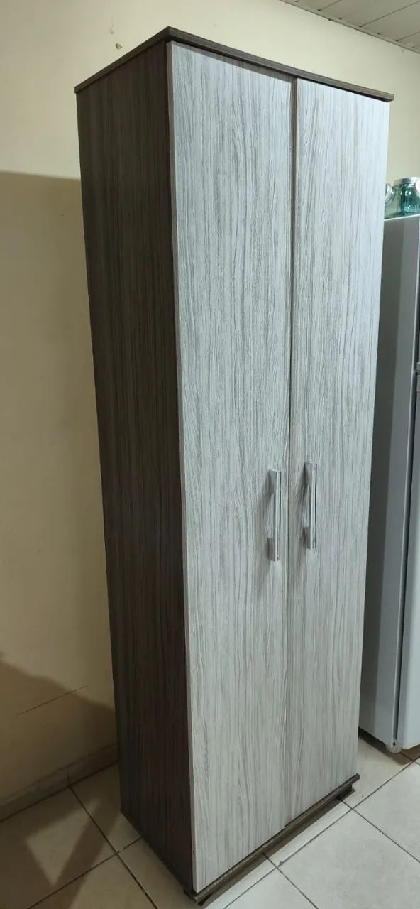 Armário 2 Portas