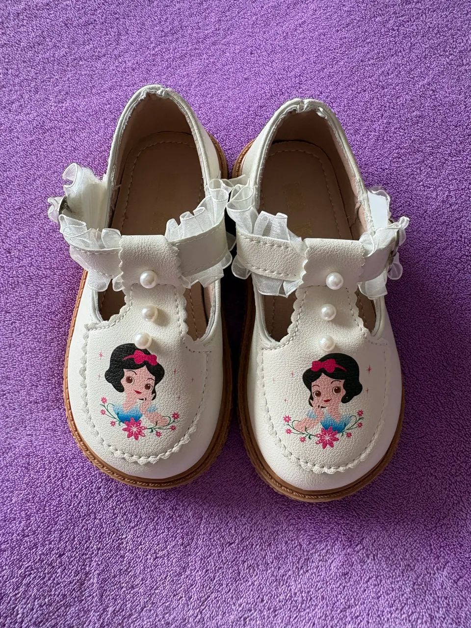 Sapato Branca de Neve - estilo boneca 