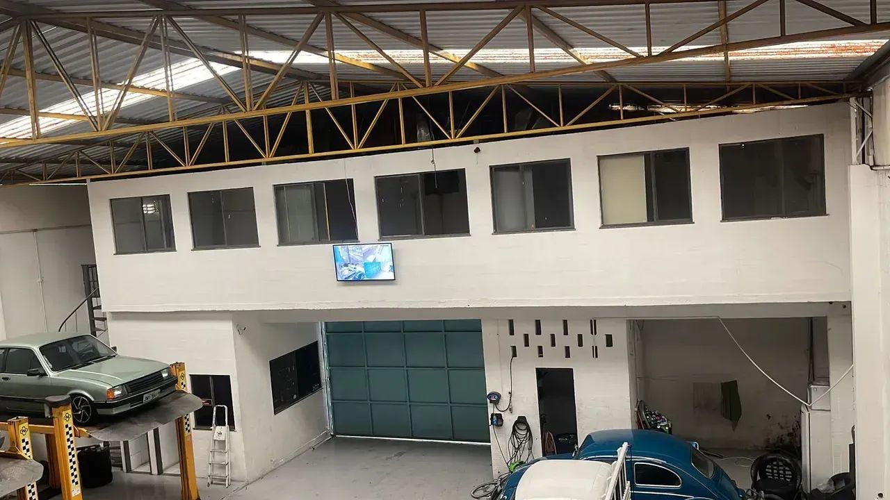 VENDO GALPÃO DE 300 M2 NO JAPIIM - Foto 3