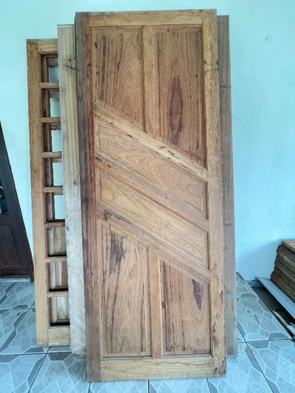 Porta maciça angelim 