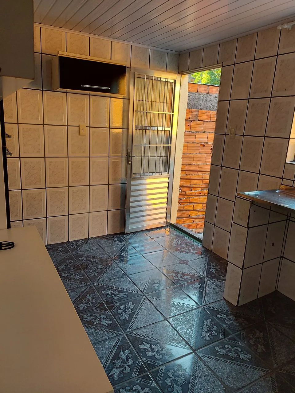 Alugo uma casa!