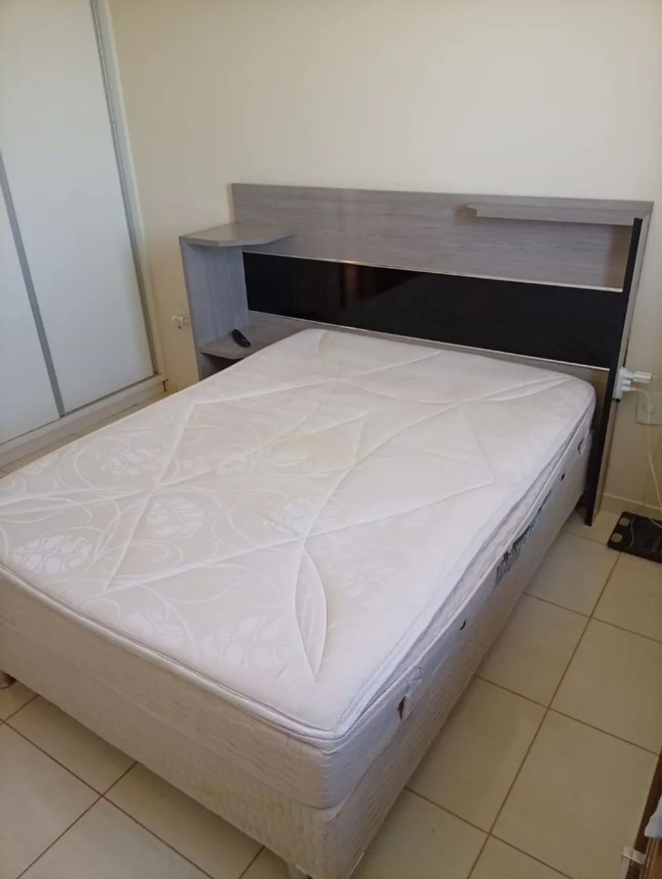 Vende-se CAMA BOX CASAL e CABECEIRA - Foto 4