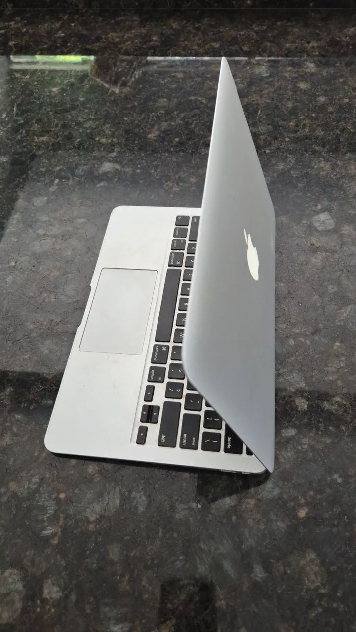MacBook Air 11" 2013 Intel Core i5 4GB SSD Atualizado macOS Big Sur - Foto 2