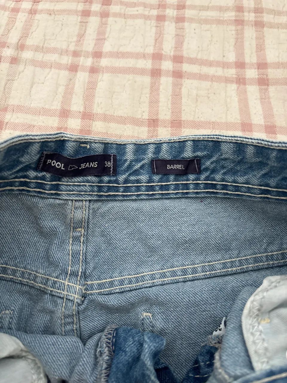 vendo calça jeans barrel  - Foto 2
