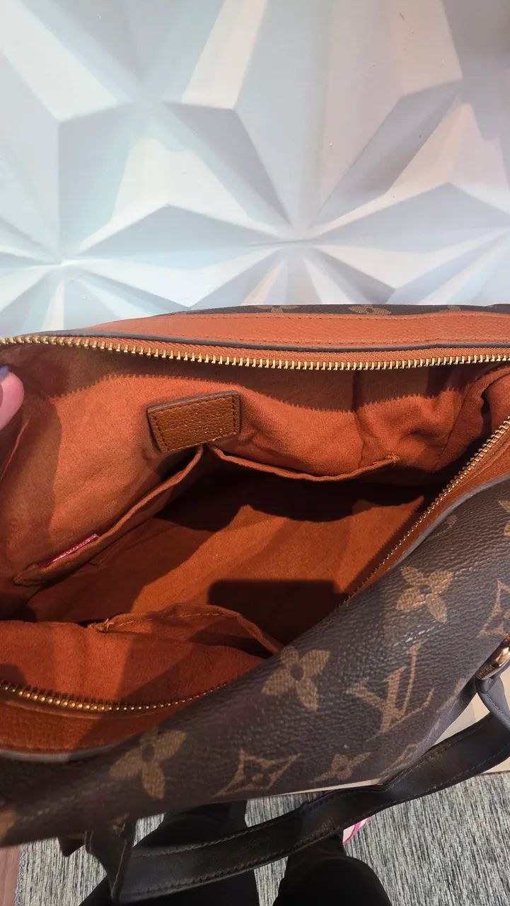 Bolsa primeira linha lv - Foto 3