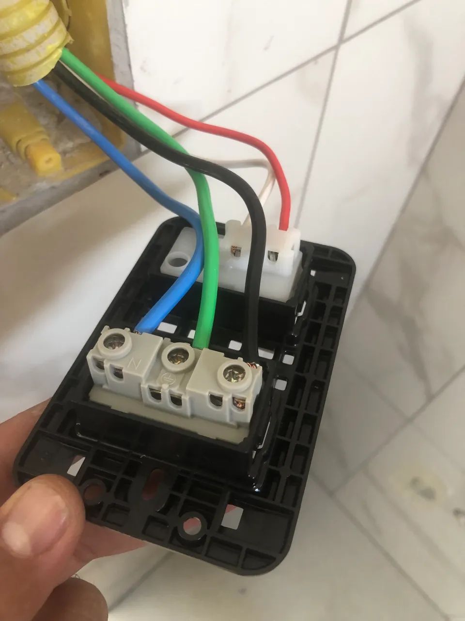 Eletricista Anápolis  - Foto 2