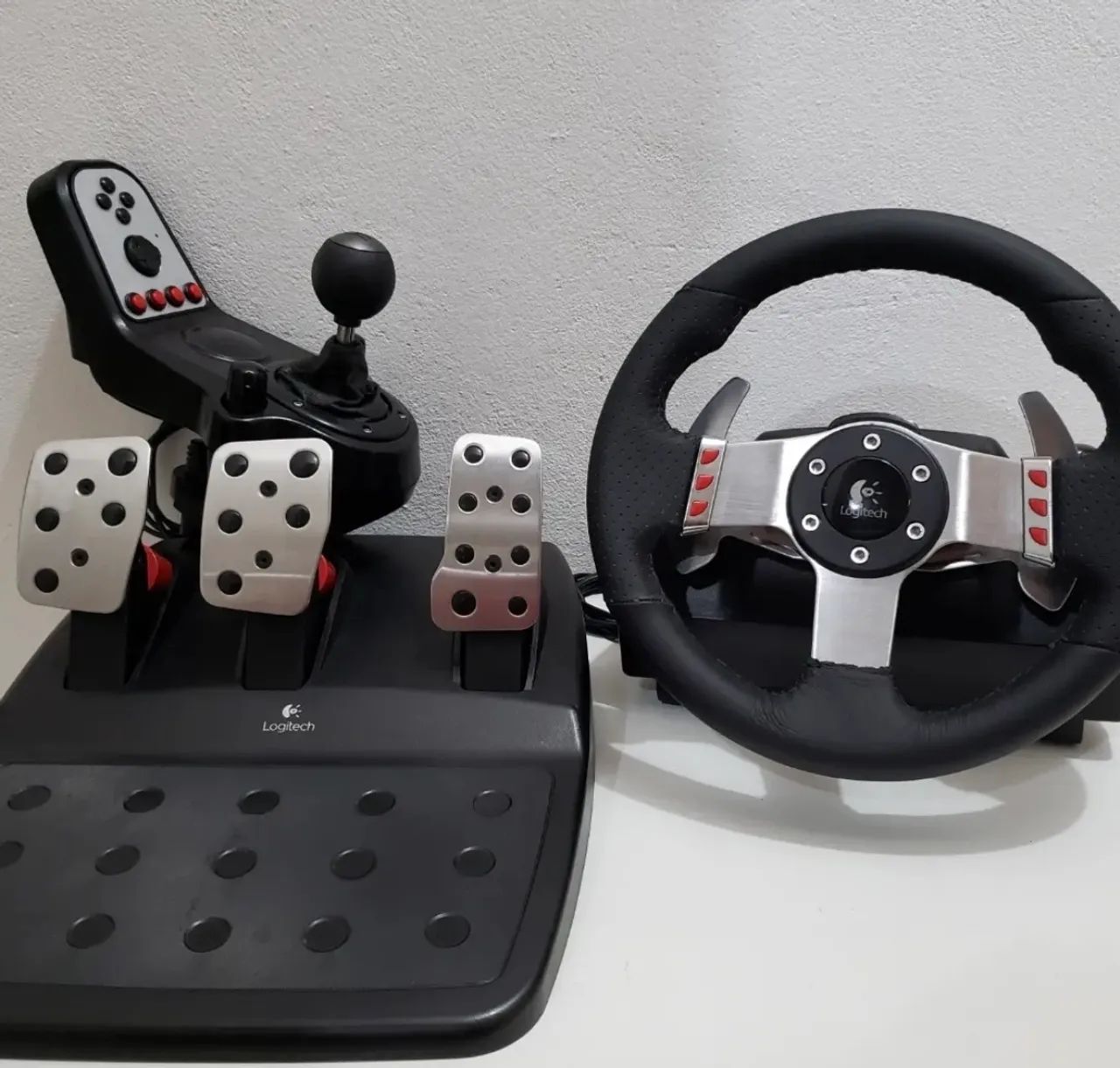 Volante Logitech G27 900° - Completo - Foto 2