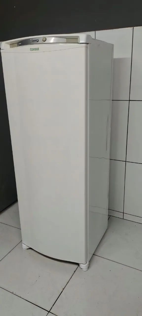 Vende um freezer vertical  - Foto 3