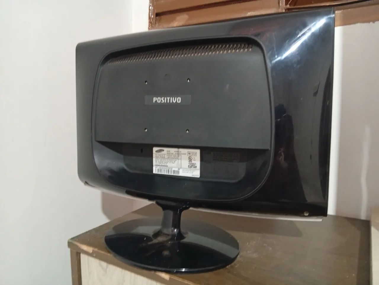 Monitor Samsung modelo 933snplus - Foto 2