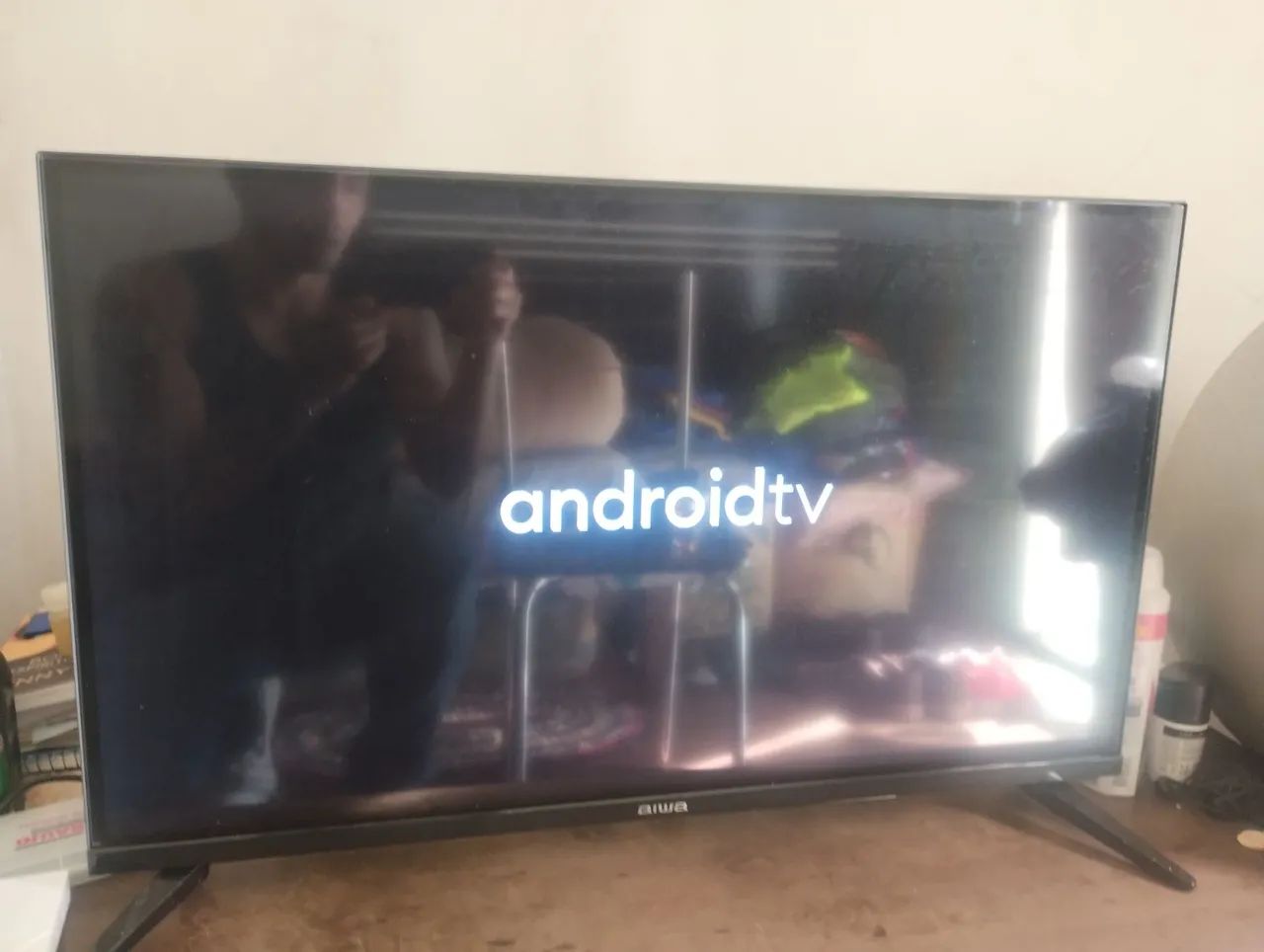 SMART TV AIWA 32 POLEGADAS FUNCIONANDO PERFEITAMENTE 