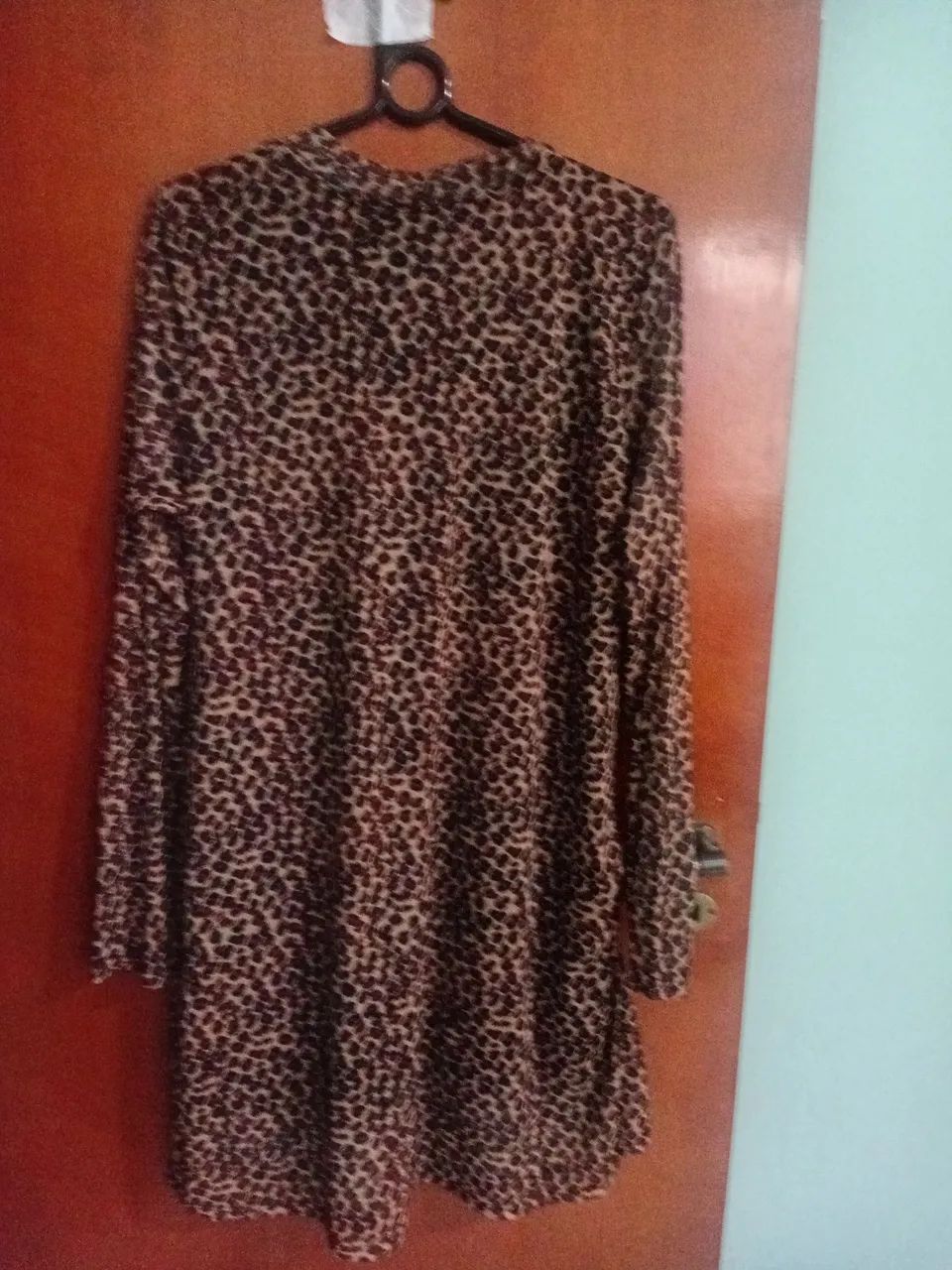 Vestido perfeito de oncinha sem uso - Foto 2