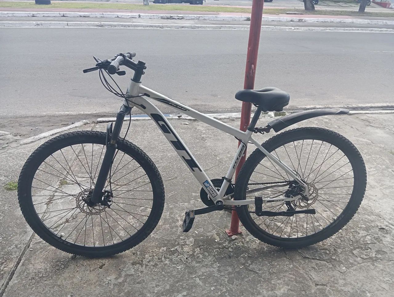 Vende-se bicicleta Aro 29  - Foto 3