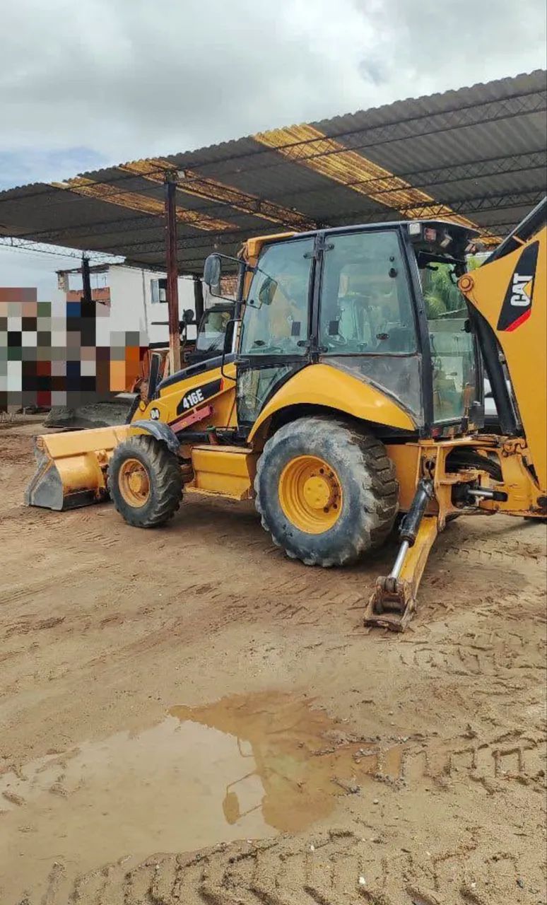 2014 Retroescavadeira Caterpillar 416E - Foto 4
