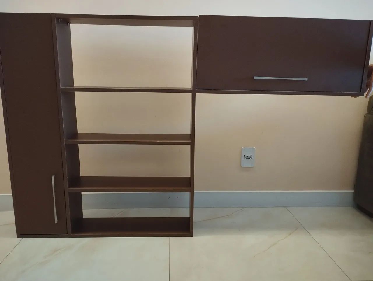 Vendo móvel de banheiro projetado