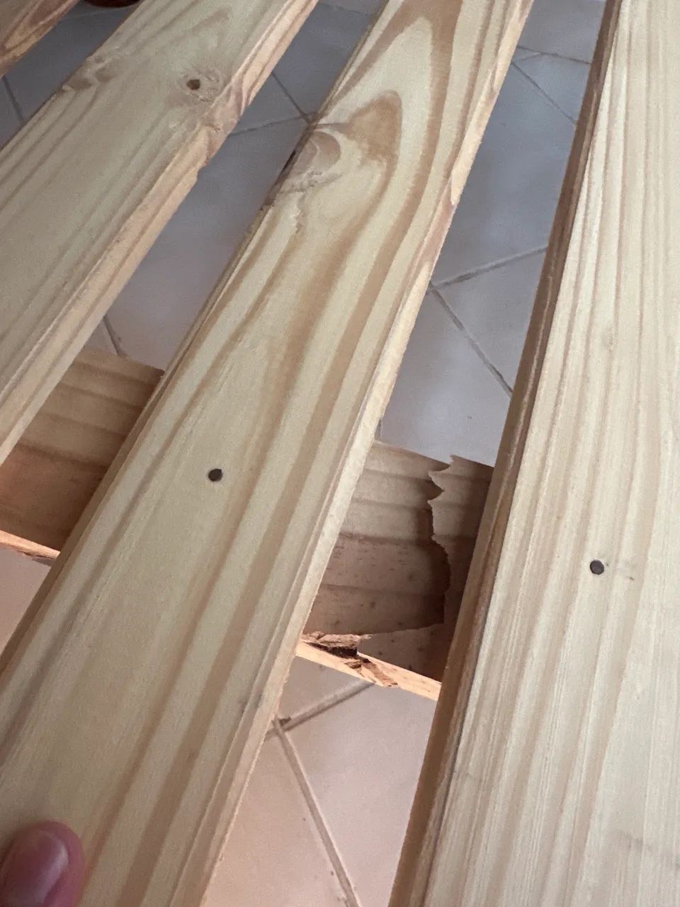 Beliche + cama box com colchão + 3 colchões  - Foto 3