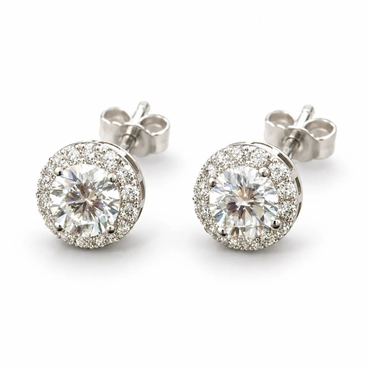 Brincos de Ouro com 30 Diamantes - 0,88 ct  - Foto 2