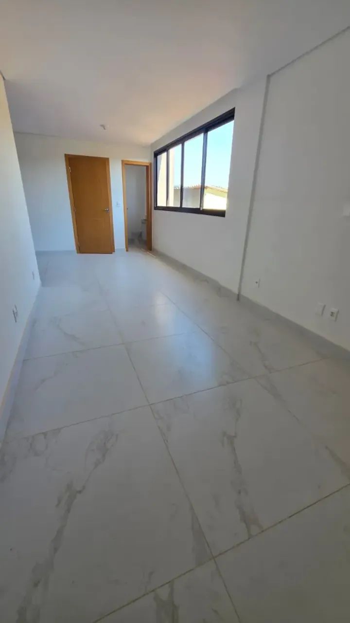Apartamento com 03 quartos (01 suíte) e 03 vagas - Esplanada - Foto 3