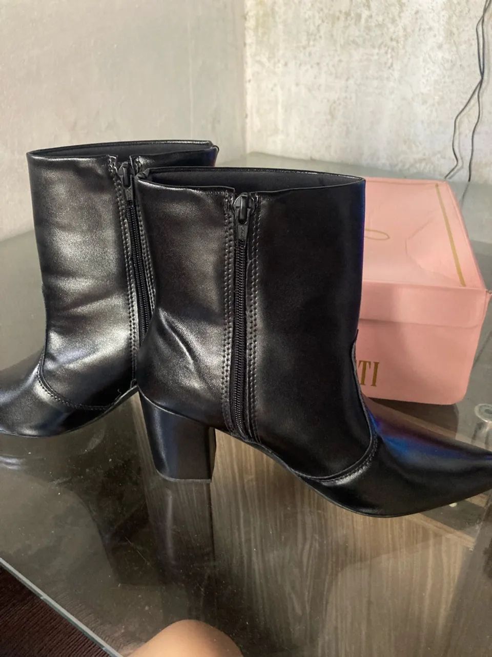 Bota feminina n37 nova  - Foto 2