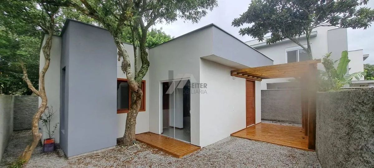 Casa 1 dormitório em Condomínio no Porto da Lagoa