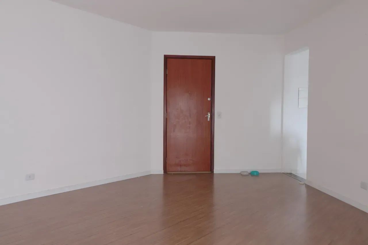 Imóvel para aluguel tem 72 metros quadrados com 2 quartos