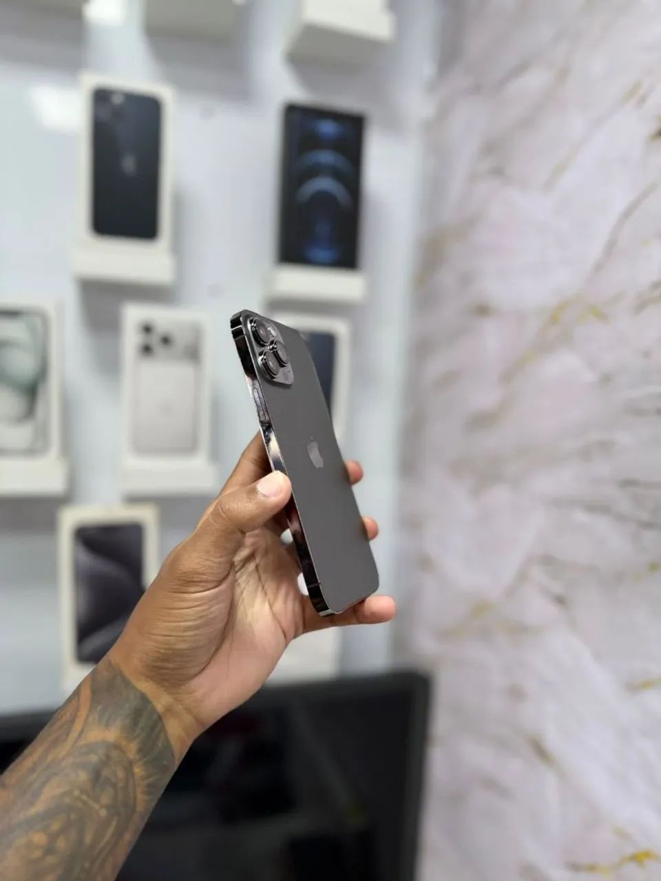 IPHONE 13 PRO MAX 128GB PRETO<br>R$ 3.099,00 - Foto 3