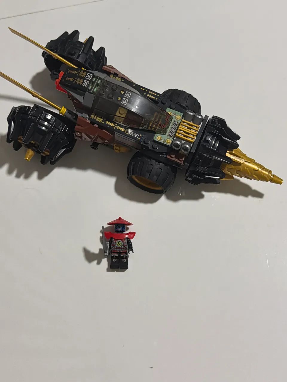 ヘンリールイスゲーリッグ　フィギュア Lego Ninjago 70502 - cole earth driller - Hobbies e coleções