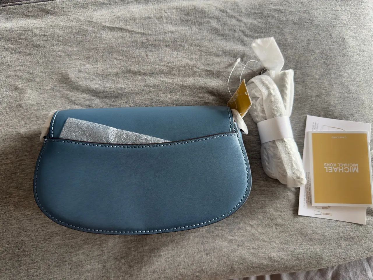 Bolsa michael kors, nunca usada - Foto 3